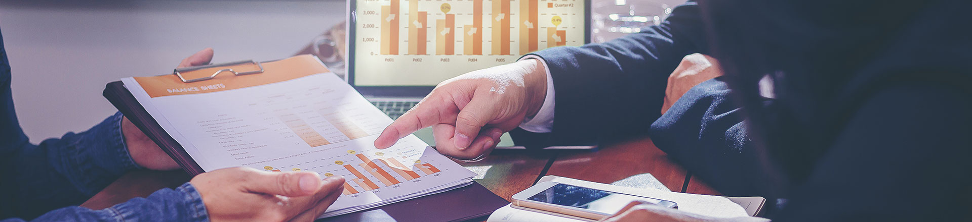 Elegant Wheel Data Management Banner